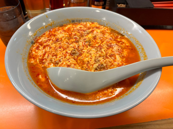 「中辛タマゴダブル」@元祖 ニュータンタンメン本舗イソゲン 新城店の写真