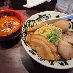 辛濃厚鷹虎つけ麺3辛中盛　1420