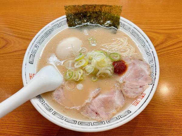 「おわとん+味玉」@ようら 本店の写真