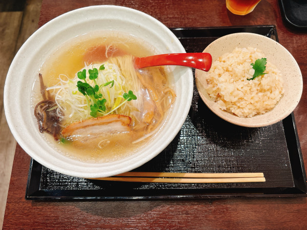 「鯛塩らーめん鯛めしセット」@塩伝説なゆたの写真