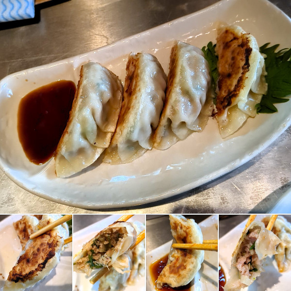 「合い盛り餃子(焼き2個・味噌2個)　600円」@麺 やまらぁの写真