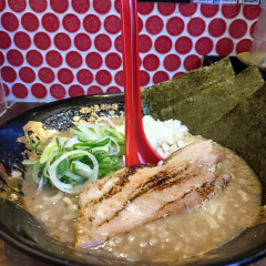 極濃豚骨 らーめん小僧の写真