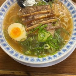 牛すじラーメン