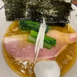 ラーメン(小) (硬め多め)赤星(おつまみ皿付いてくる) 小ライ