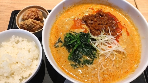 「胡麻香る四川風担々麺セット」@デニーズ 中村橋店の写真