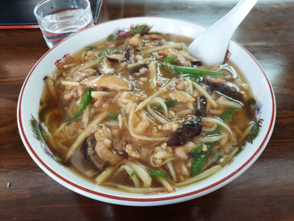 「肉そば 800円」@まんぷく亭の写真