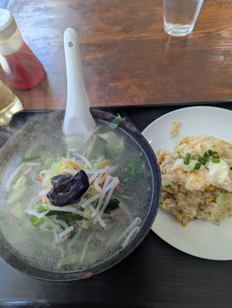 「タンメン+エビマヨチャーハンセット」@中華つばめの写真