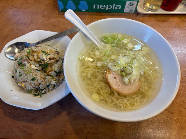 「ニンニクチャーハン　ラーメンセット」@中華処 剛仁の写真