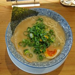 柚香る濃厚白味噌酒粕ラーメン