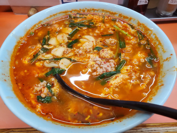 「にんにく担々麺」@盛華園の写真