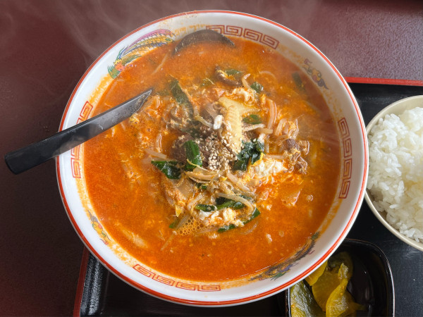 「ユッケジャン麺」@ラーメン貴族の写真
