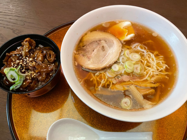 「飛騨牛ミニ焼肉丼セット」@てながあしなが 本町通店の写真