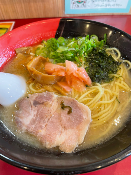 「アゴ出汁ラーメン」@西海製麺所 八王子店の写真