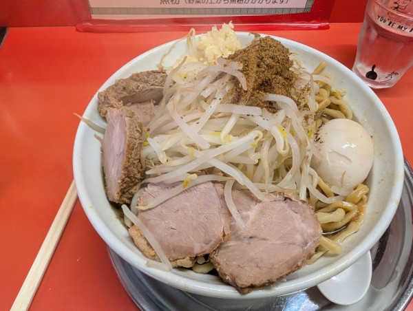 「大豚ラーメン」@麺でる 戸越店の写真