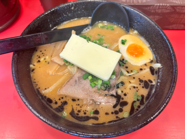 「焦がし味噌ラーメンバター」@さっぽろラーメン横丁 満龍 港北東急店の写真