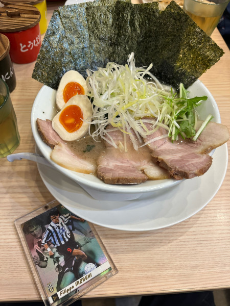 「極み吉祥寺盛りあご塩ラーメン」@吉祥寺 武蔵家 笹塚店の写真