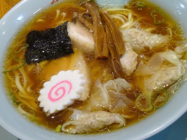 「ワンタン麺　980円」@青梅ラーメン マルフル食堂 旧青梅街道店の写真