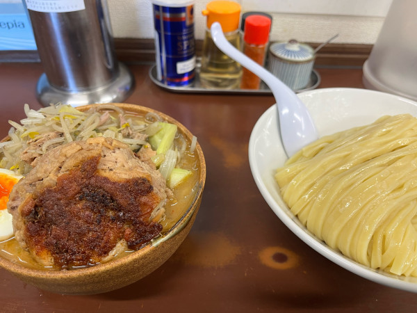 「味噌野菜つけチャーシュー」@ラーメン ひかりの写真