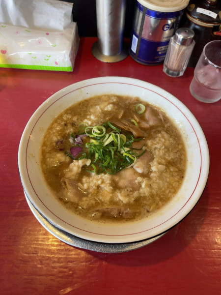「豚骨らーめん+背脂+にんにく（1050円）」@拉麺 日本一の写真