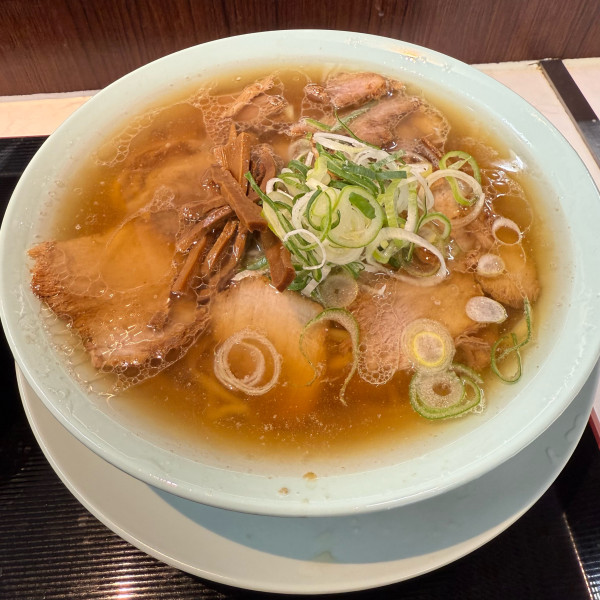 「中華そば」@新橋ニューともちんラーメン 川崎駅前店の写真