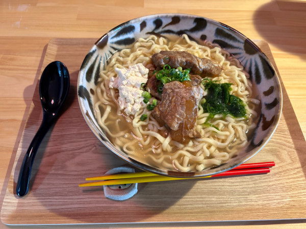 「軟骨そば　麺・大盛（¥1100）」@昭島 琉球麺の写真