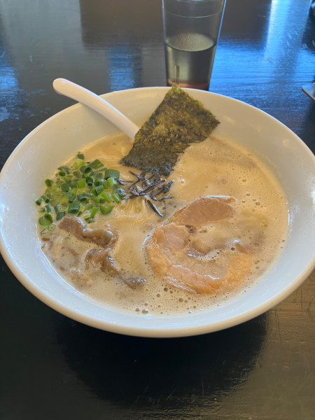 「濃厚鶏そば」@鶏そばや 竜神洞の写真
