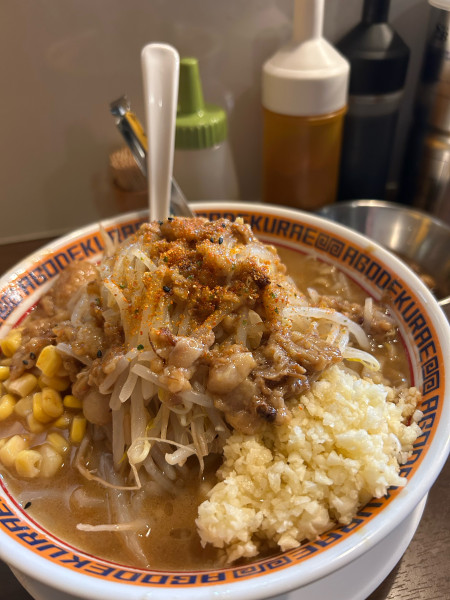 「ミニ限定ラーメン　味噌ラーメンVer.2.0」@顎で喰らえ ラウンドワン草加店の写真