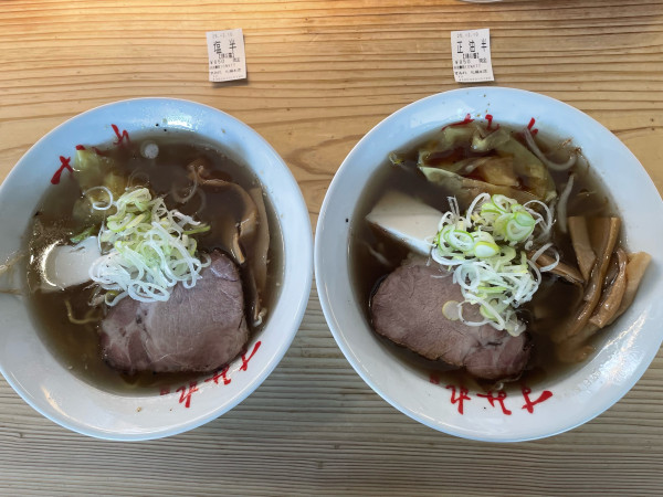 「塩&醤油(ハーフ) 各¥850」@すみれ 札幌中の島本店の写真