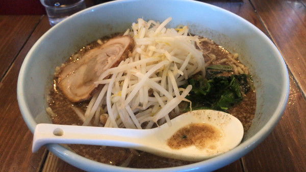 「ぶしらーめん　ピリ辛　910円」@麺屋 空の写真