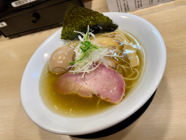 「【限定】特製鶏らぁめん(潮)」@麺屋 いちょうの写真
