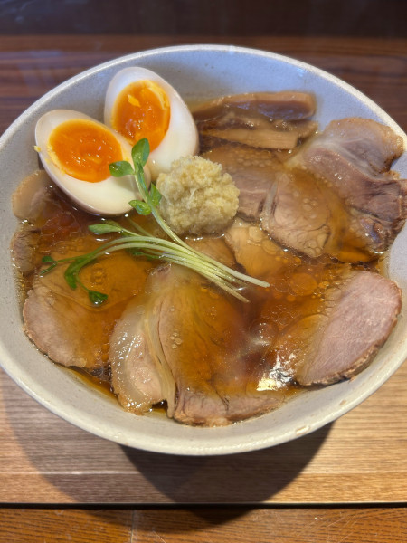 「煮干し生姜らーめん醤油【チャーシュー増量】」@中華そば さかうちの写真