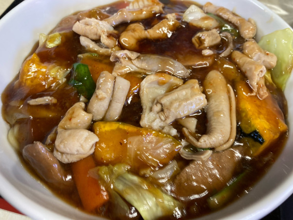 「スタミナ冷やし大盛りホルモンプラス」@スタミナラーメン 昭和軒 33通り店の写真