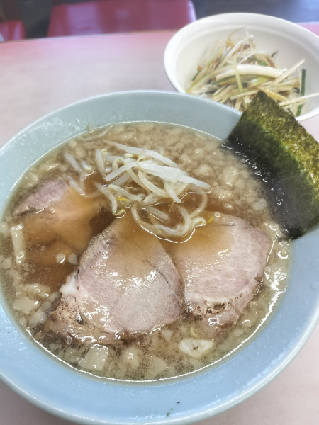 「三枚ラーメン&ネギ丼」@ラーメンショップ 緑ヶ丘店の写真