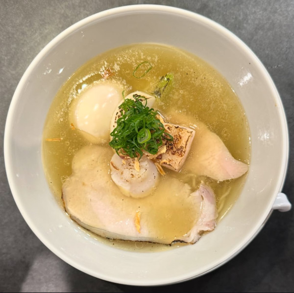 「特製塩ラーメン」@Ramen 翡翠の写真