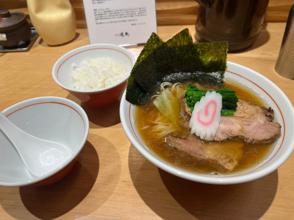 「淡麗煮干しと貝の醤油ラーメン」@銀座 嚆矢の写真