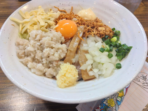 「まぜそば」@麺屋 くろまるの写真