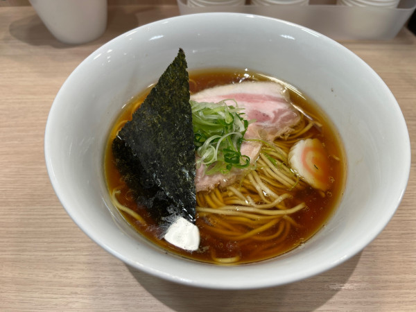 「醤油ラーメン」@中華そば 深緑の写真