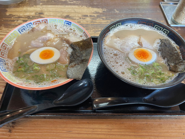 「食べくらべセット」@大砲ラーメン 本店の写真