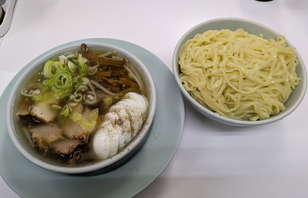 「もり中華(中)   1050円」@ともちんラーメンの写真