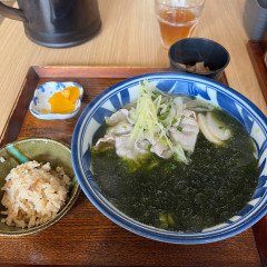 3丁目の島そば屋の画像