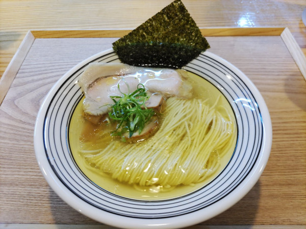 「塩そば」@麺道 千鶏の写真