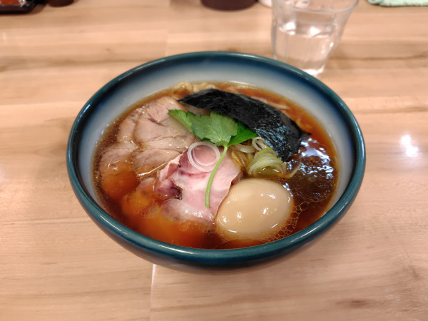 「醤油らぁめん特製¥1150」@麺処 有彩の写真