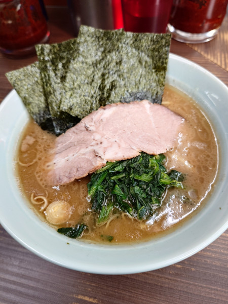 「ラーメン並」@横浜家系らーめん 武蔵家 川口店の写真