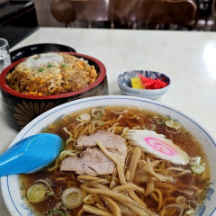 林屋食堂の画像