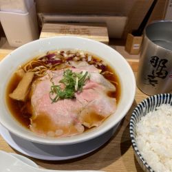 熟成醤油の生姜中華そば¥900