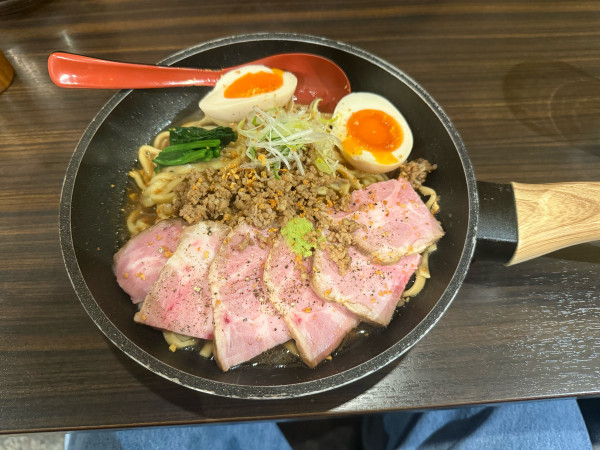 「チャーシュー増し牛脂そば」@房総式ラーメン JINRIKISENの写真