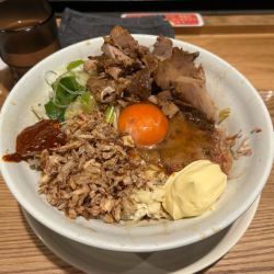 スペシャルまぜそば 1,380