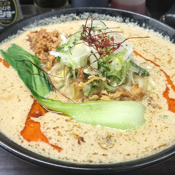 「胡麻カレー坦々麺」@元祖カレータンタン麺 征虎 総本店の写真