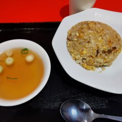 半チャーハン