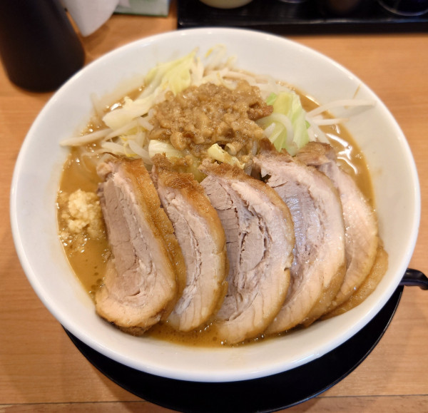「小ぶたラーメン(1180円)」@豚のトリコの写真